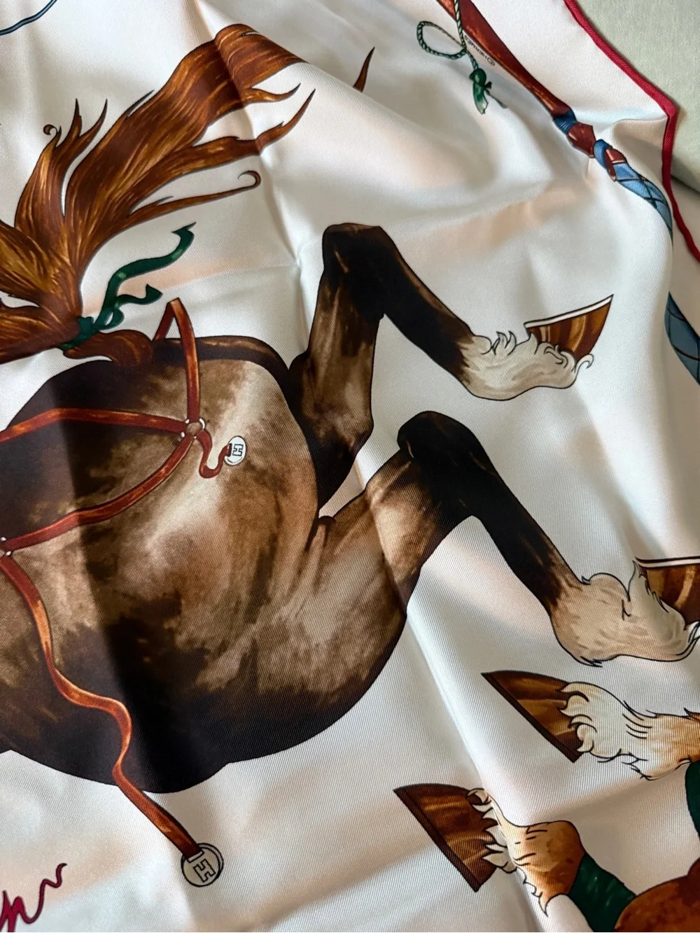 Grand Galop scarf 90